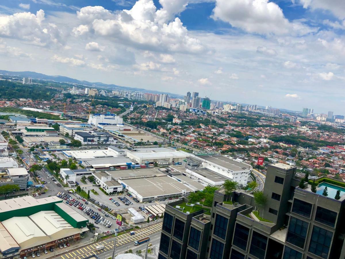 Charming Suite & Sunway And Petaling Jaya Exterior photo